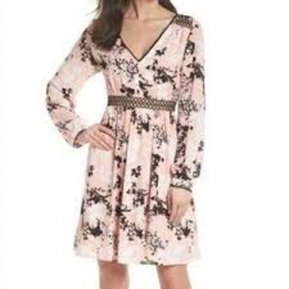 136. Sam Edelman Dress SZ 10 Pink Black Floral V-Neck Bishop Boho Romantic Flowy - Picture 1 of 12